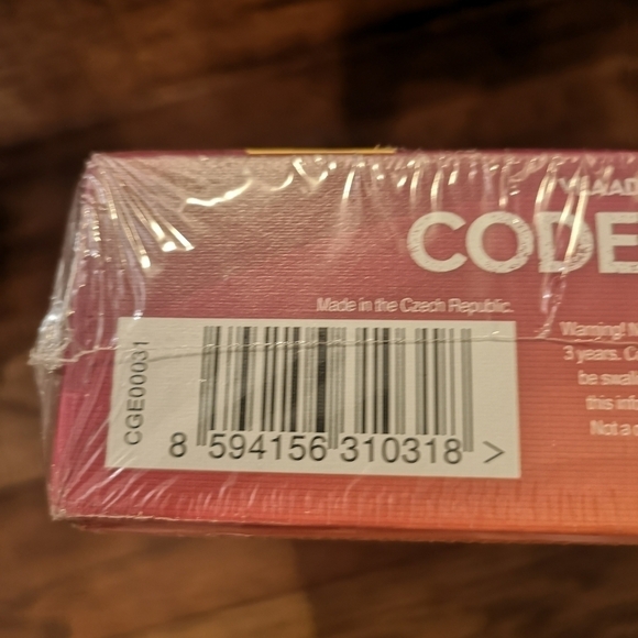 CODENAMES is a social word-guessing game, games night, award winning, ca… - Picture 6 of 6